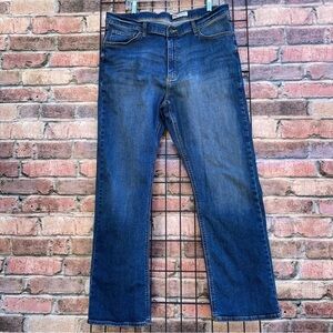 Wrangler men’s relaxed boot jeans size 38x32